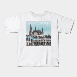 Fly to Budapest Kids T-Shirt